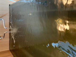 Relax and unwind in the natural hot spring bath. イメージ