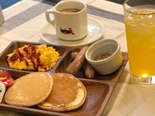 朝食のパンケーキ　ドリンク付き～♪ イメージ